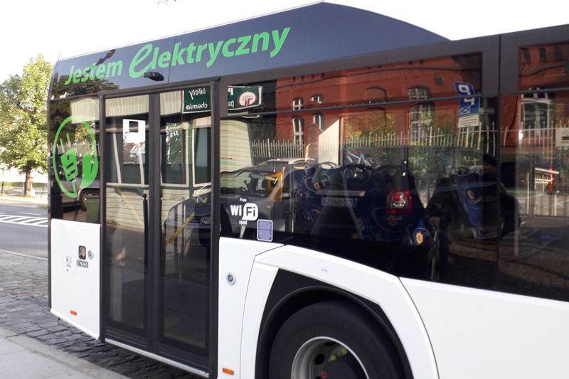 Autobus elektryczny